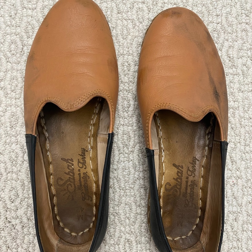 Sabah Men’s two tone slides loafers (black/camel)